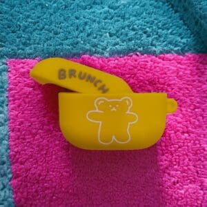 Etui za slušalke Bear silikonski za Apple AirPods Pro 1/2, Teracell, tip 2, rumena