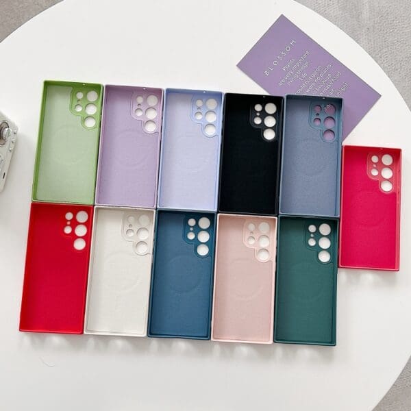 Ovitek MagSafe Solid Color Liquid Silicone Magnetic za Samsung Galaxy S24, Galaxy S25, Urbanzo, zelena - slika 2